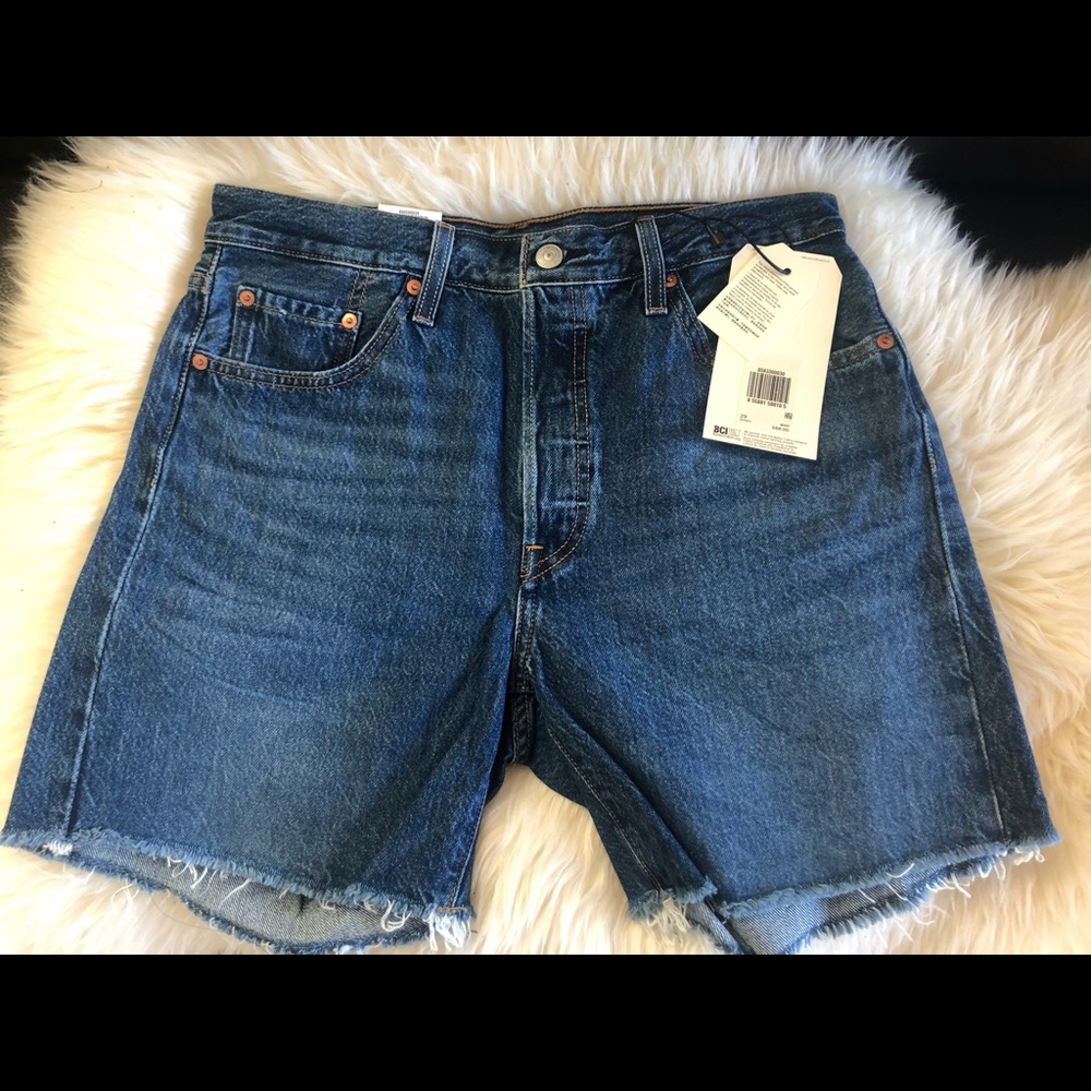 NWT Levis 501 Shorts in Sansome Nights